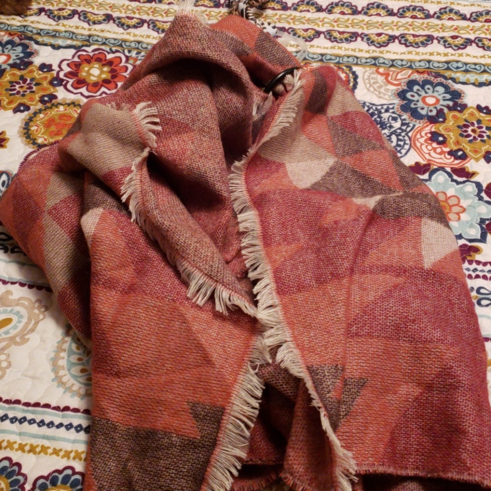 Scarf - Picture 4 of 4